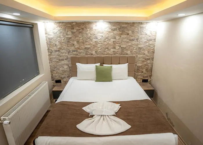 Mila Taksim מלון 3*