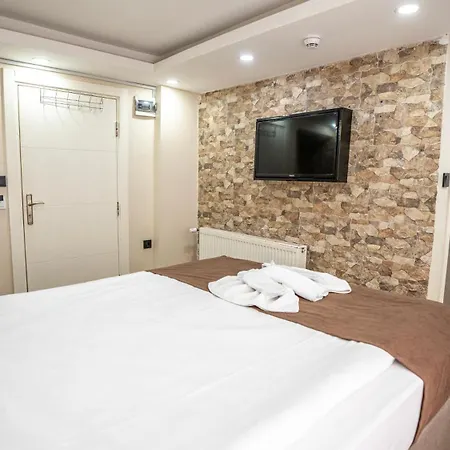 Hotel Mila Taksim 3*