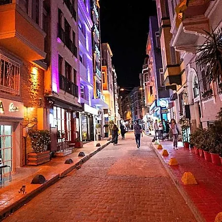 Mila Taksim Hotel 3*