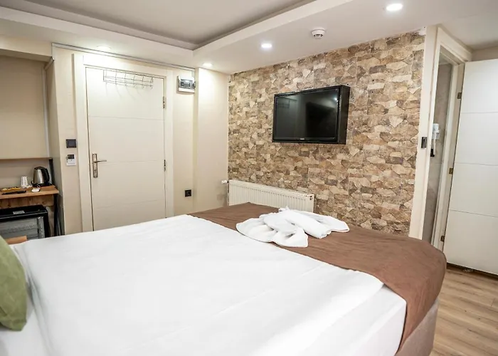 Hotel Mila Taksim 3*