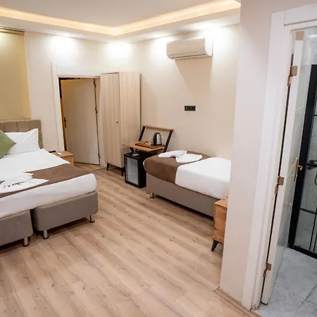 Mila Taksim 3*