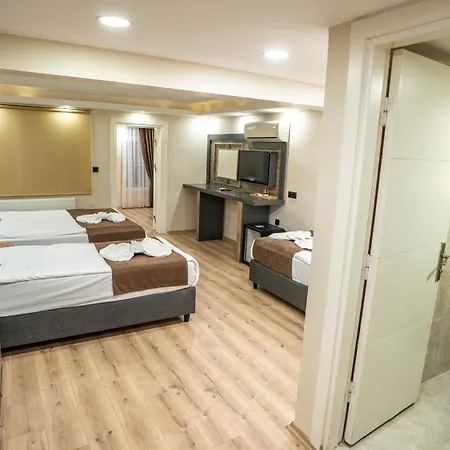 Hotel Mila Taksim 3*